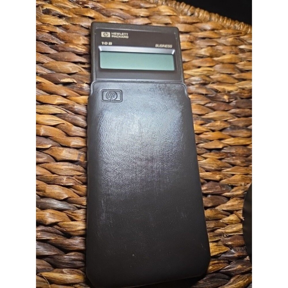 TESTED 1987 HP 10B Financial Handheld Calculator LCD Display w/ Case